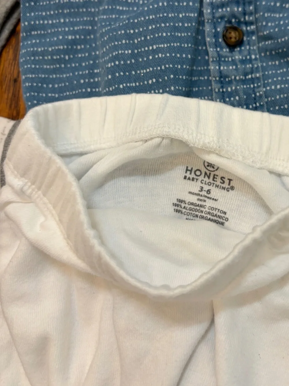Baby Bundle - 3-6 months - Honest, Burts Bees, Oliver & Rain,‎ Mac & Moon